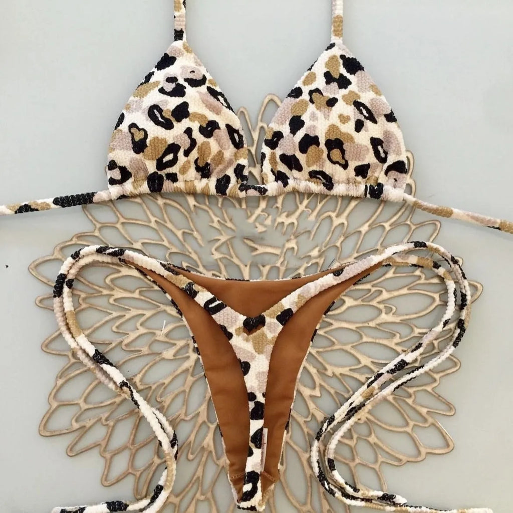 Women's printed bikini swimsuit in quick-drying fabric for beach and swimming