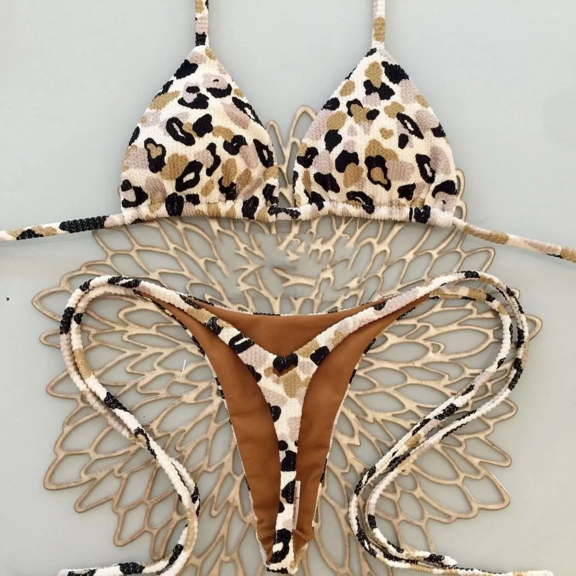 Women's printed bikini swimsuit in quick-drying fabric for beach and swimming