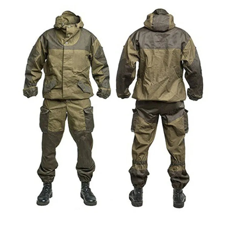 Men's Special Forces tactical camouflage battle suit jacket and trousers set in cotton blend fabric.
