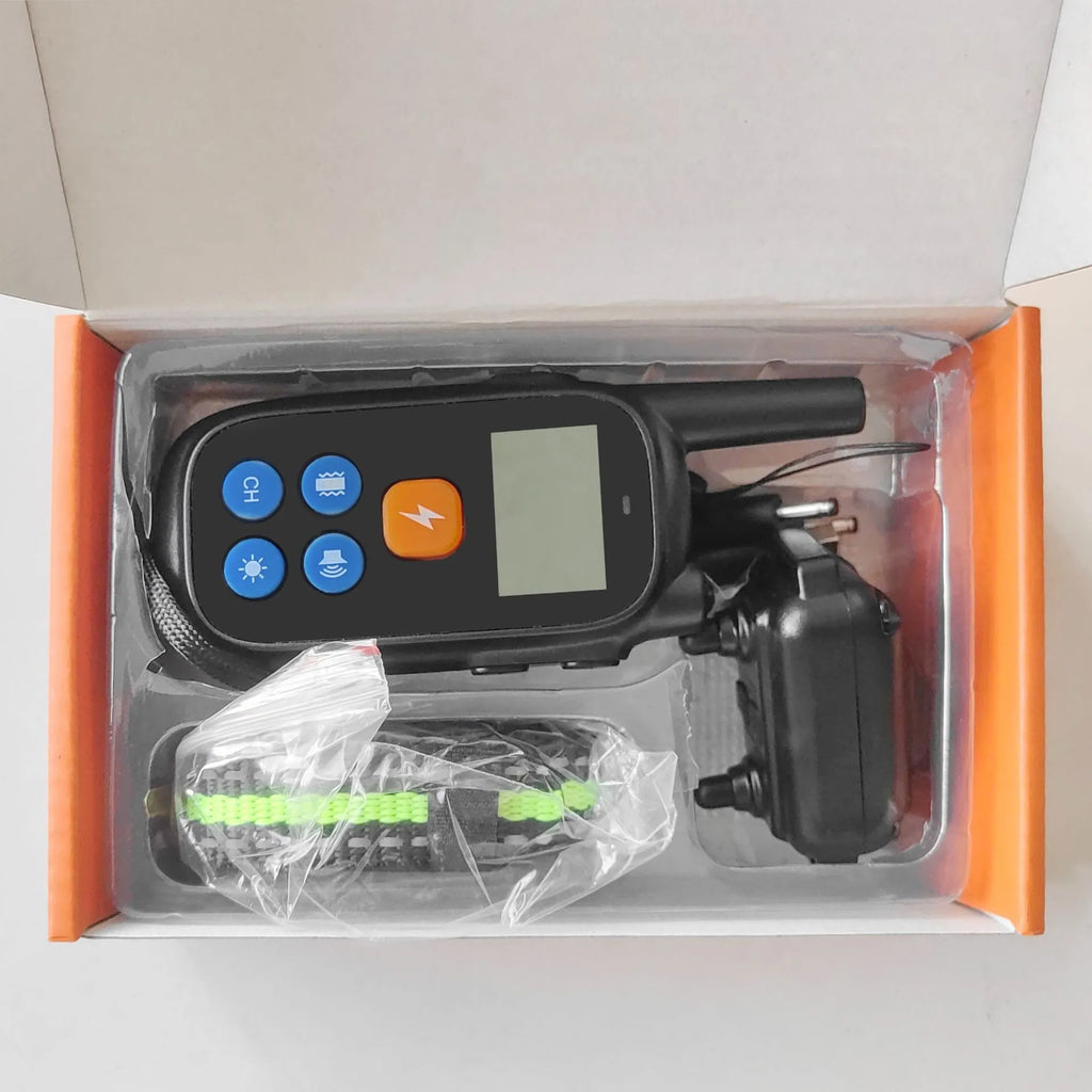 IP67 waterproof ABS plastic dog training device with remote control and lighting feature model 667B