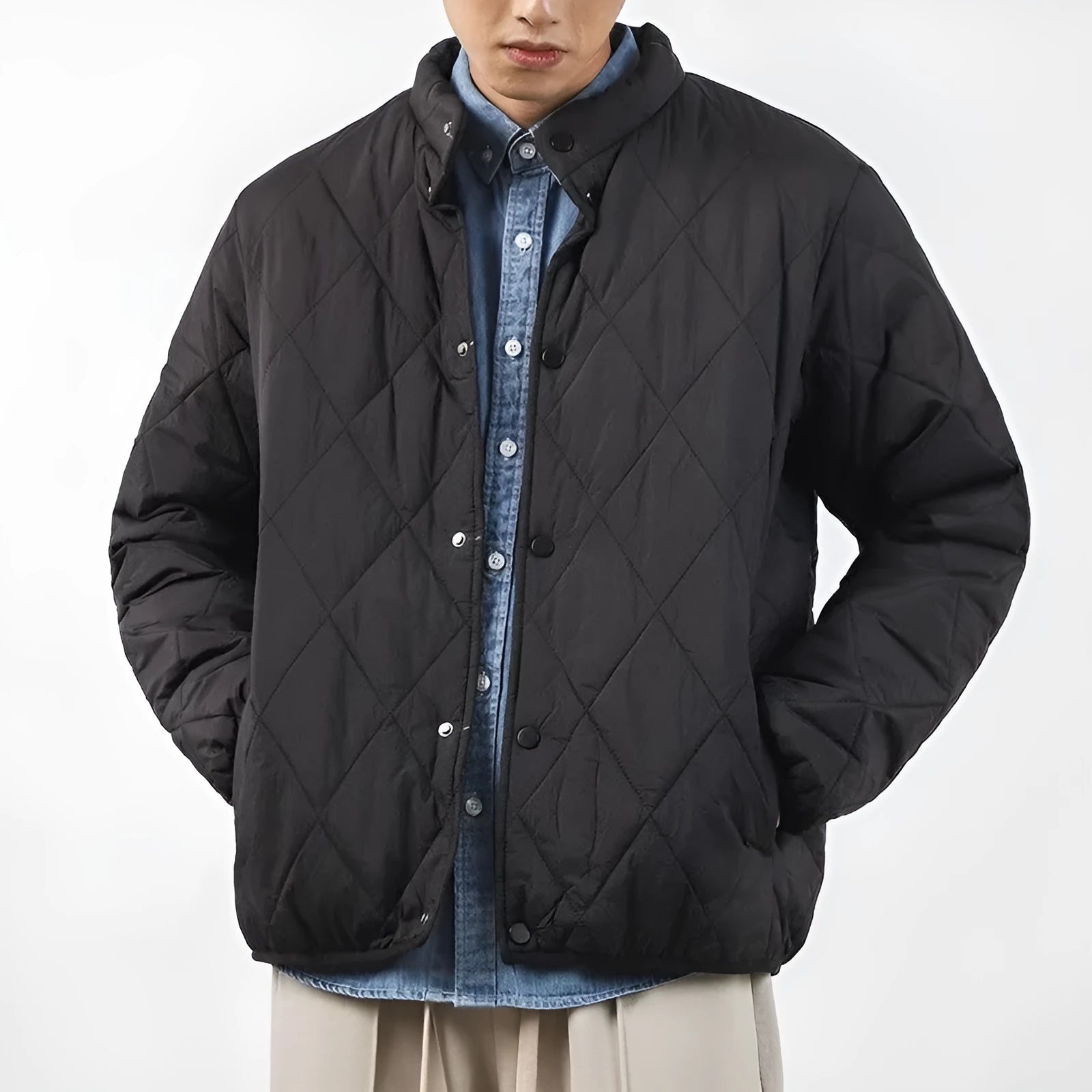 Men's black diamond lattice pattern winter jacket with lengthened design and loose fit