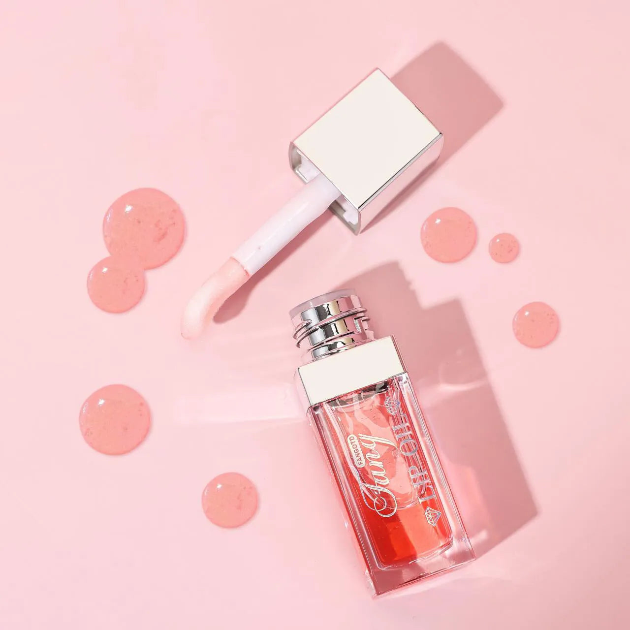 Five colour mint lip gloss tubes with moisturising formula and applicator
