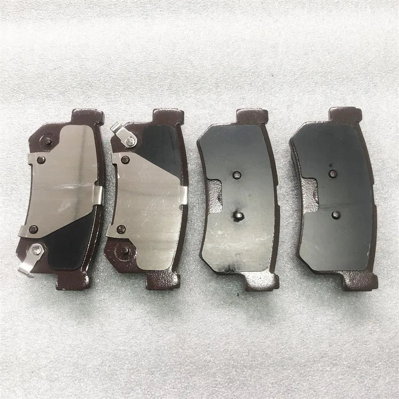 48413090A1 brake pad set for SsangYong Actyon, Rexton, and Korando front and rear wheels