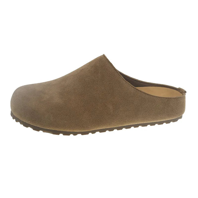 Women's outdoor slippers in apricot colour with microfiber upper, flat slip-on design, and square toe