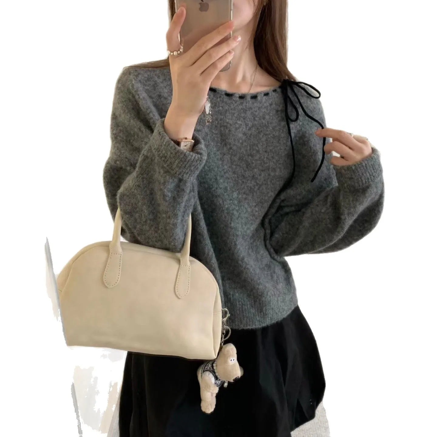 Women's loose-fit pullover in grey or black regenerated cellulose fibre knitwear