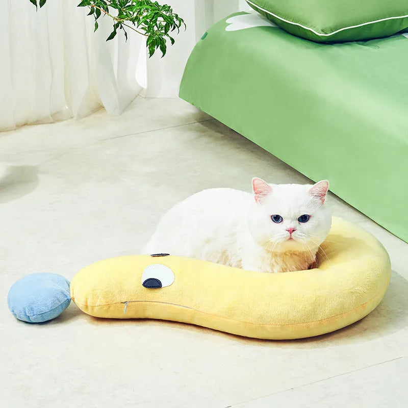 Blue and yellow pet sleeping pillow measuring 62cm by 39cm for cats and dogs