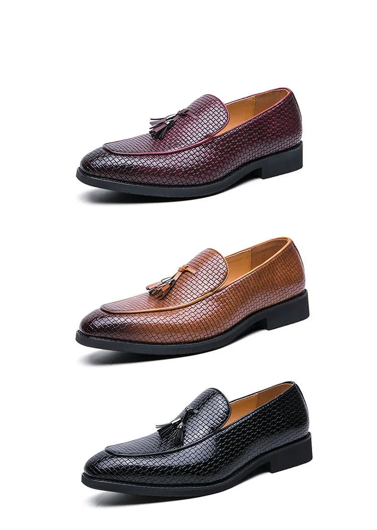 Men's pointed slip-on business shoes with tassel detail in black, red or yellow colours