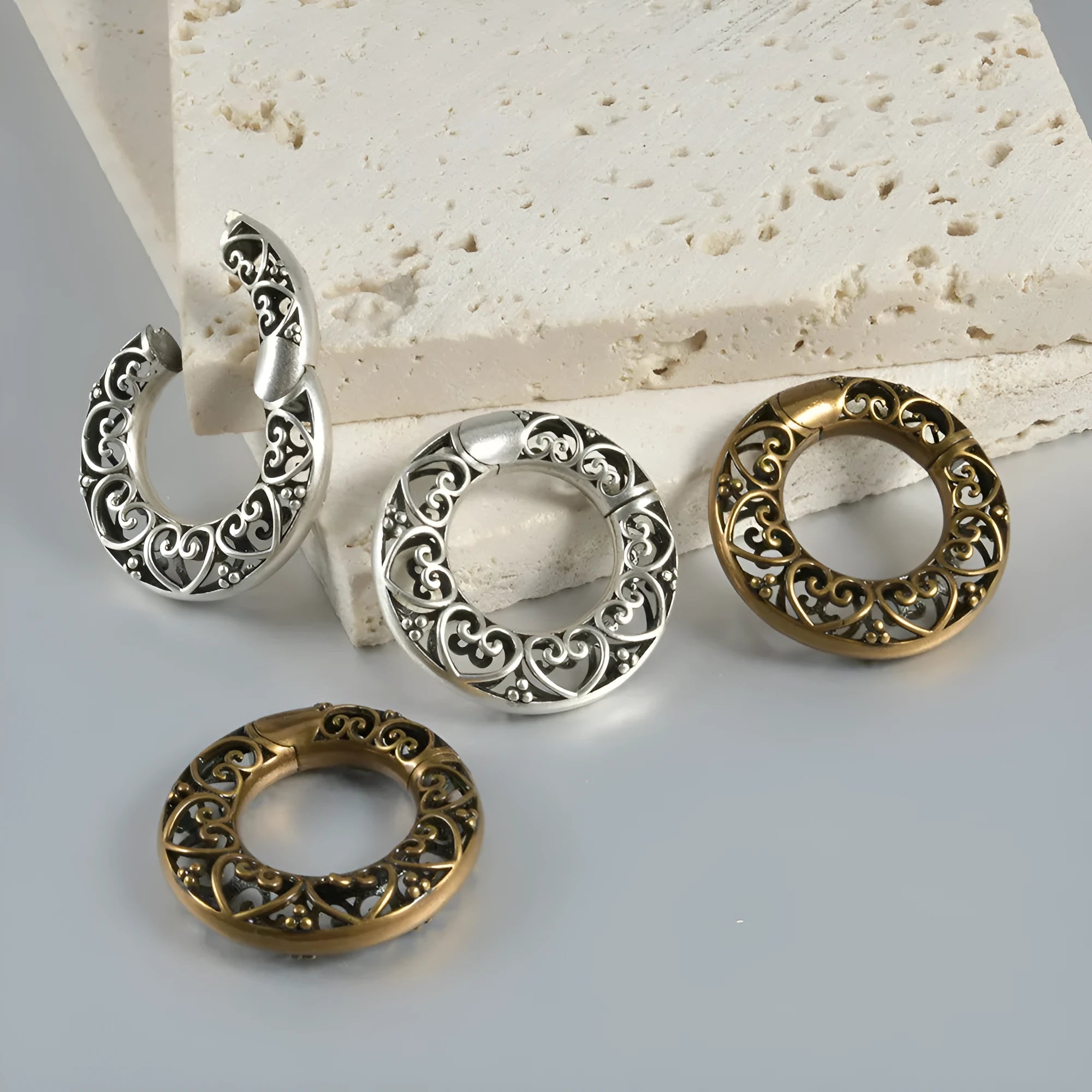 Retro heart-shaped or lotus magnetic earrings in antique silver or ancient gold finish