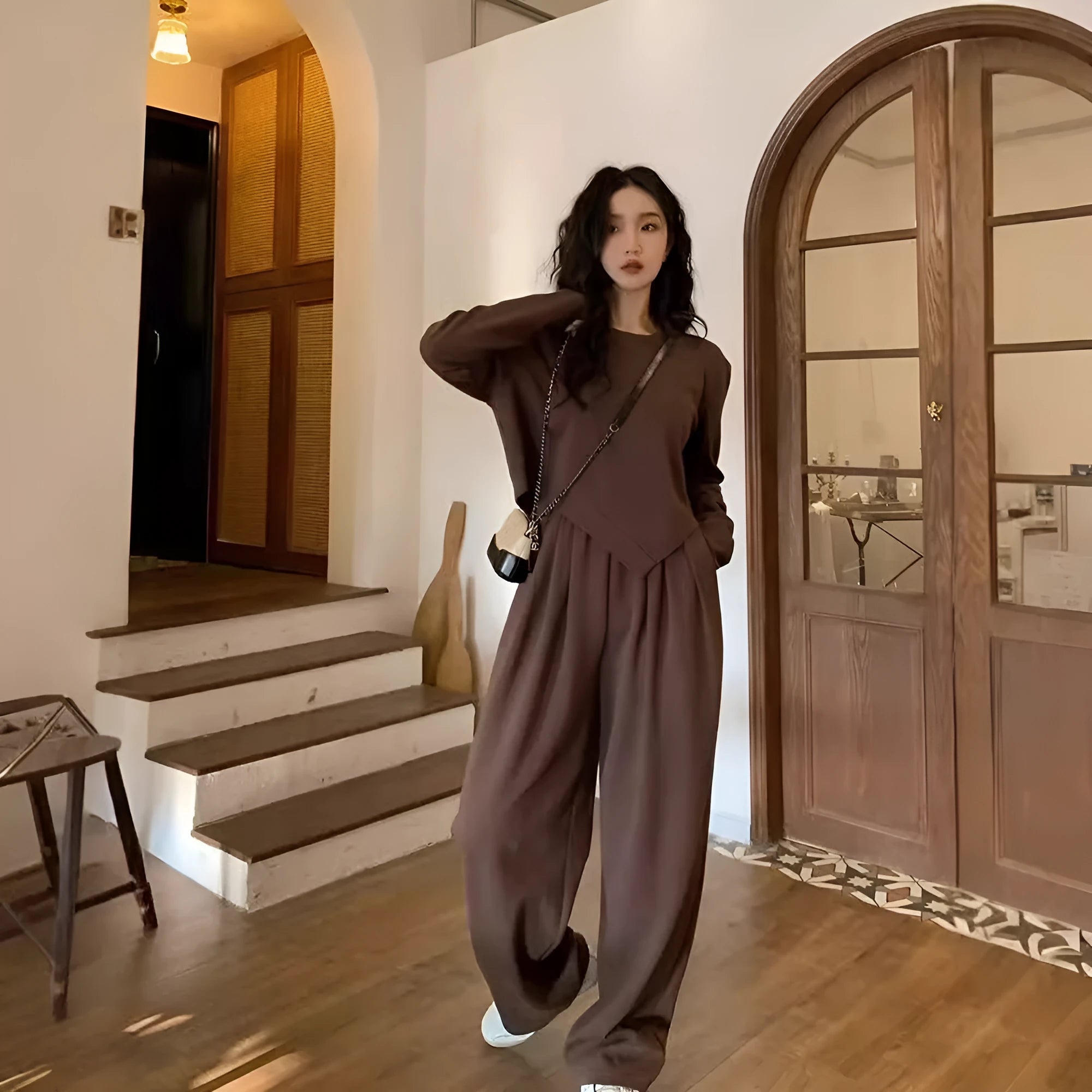 Women's khaki casual sports suit with long sleeve top and loose trousers in Japanese Korean style