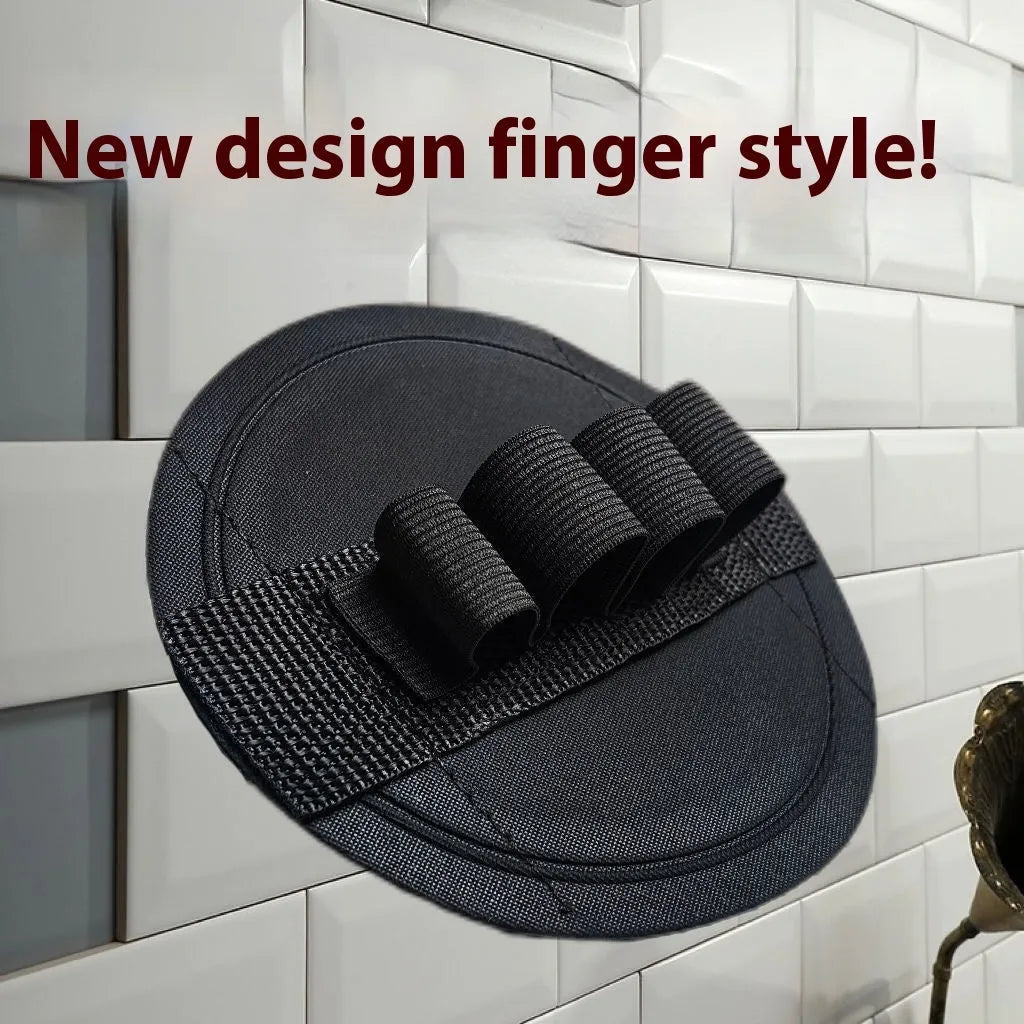 Round cake design bath gadget with finger style grip in rubber material