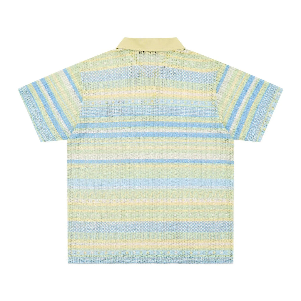 Men's printed casual shirt with short sleeves in loose fit available in yellow or blue colours