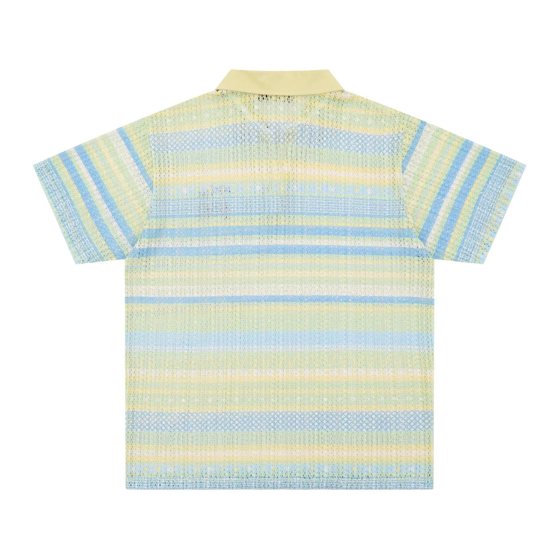 Men's printed casual shirt with short sleeves in loose fit available in yellow or blue colours