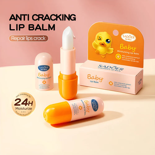 Anti-chapped moisturising lipstick stick in its packaging, showing variant net content options.