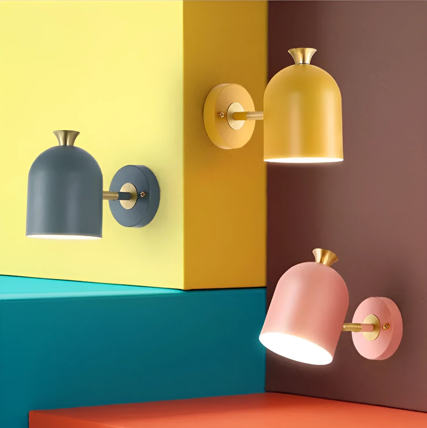 Single-head LED bedside wall lamp in aluminium with colour options