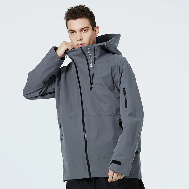 Unisex ski suit in windproof waterproof veneer fabric with double plate construction