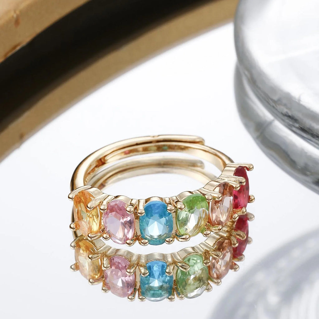 Gold colour women's adjustable zircon ring with retro design on copper base