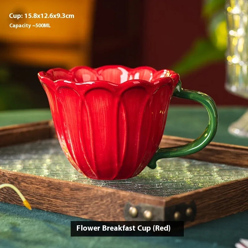 Ceramic breakfast cup with 500ml capacity and pastoral pattern design in red or purple colour