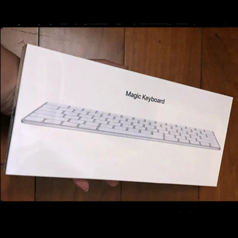 White Apple Bluetooth G6 wireless keyboard with ultra-thin metal construction