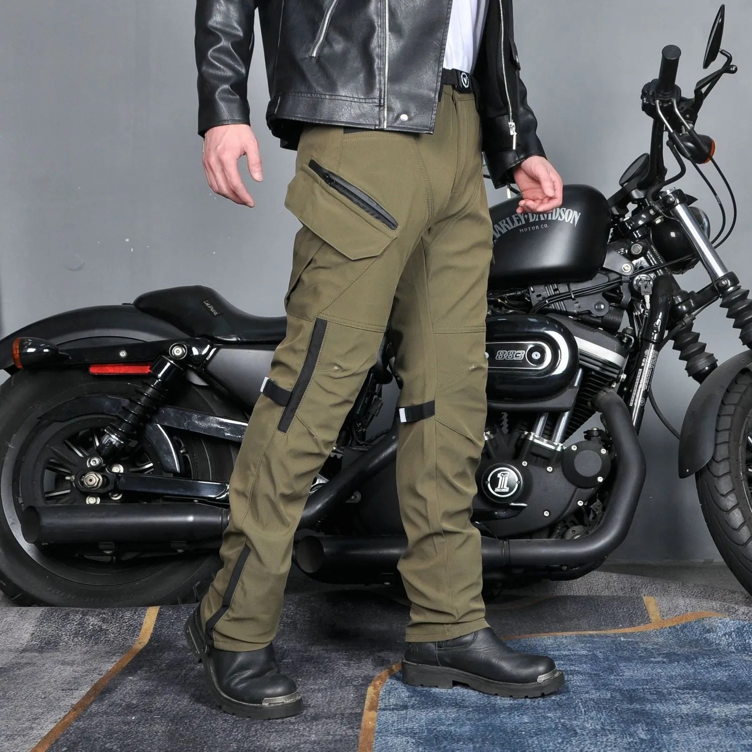 Motorcycle waterproof cycling trousers with belt and protective gear set in black or green colours
