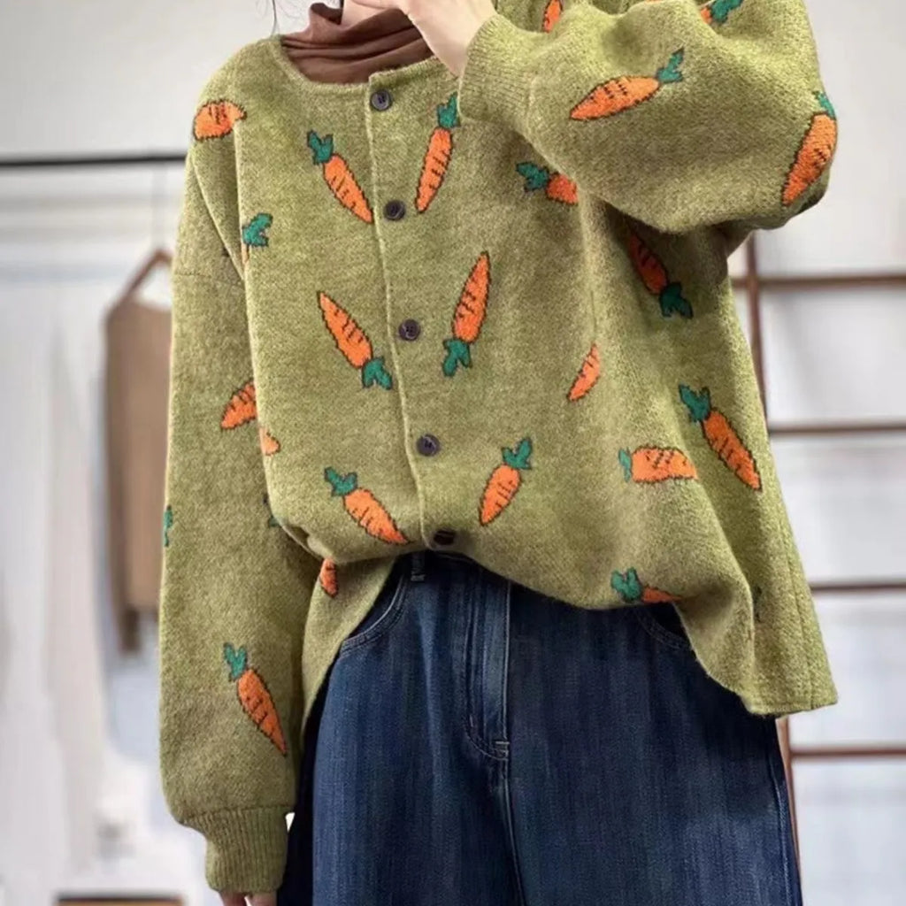 Round neck viscose cardigan with artistic colour contrast printing, loose fit casual sweater