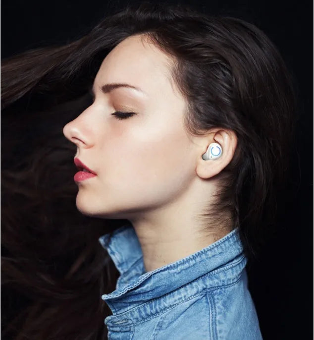 M18 true wireless stereo in-ear headset in black and white colour options