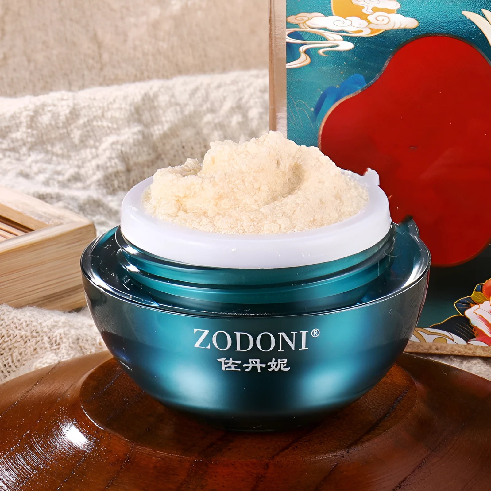 Zodani Niacinamide Pearl Lady Cream 10g in green and pink colour options