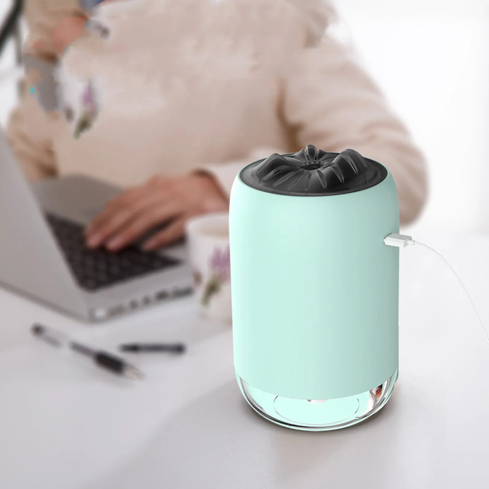 Magic Flame columnar humidifier in white, blue or pink colours with USB cable