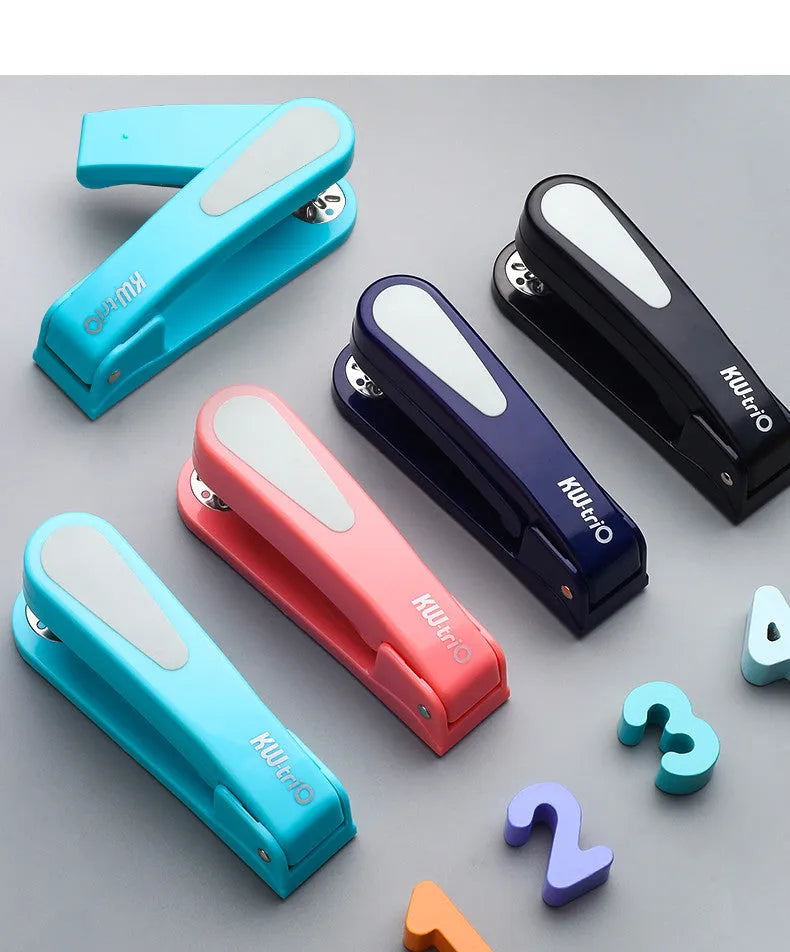 360-degree rotatable desk stapler in multiple colours showing binding directions and centre seam function.