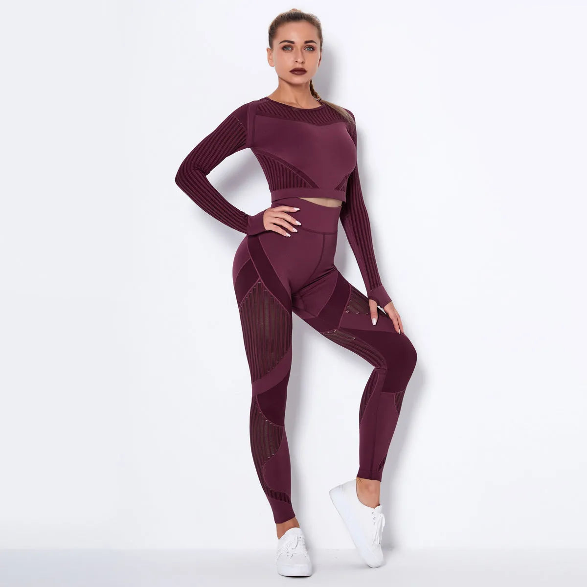 Women's long-sleeved seamless knitted yoga wearsuit in a black stripe pattern