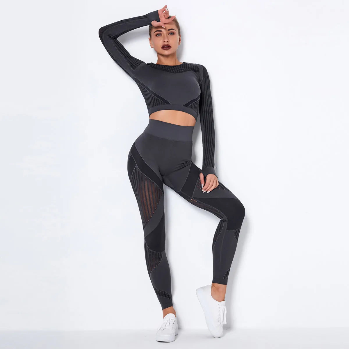 Women's long-sleeved seamless knitted yoga wearsuit in a black stripe pattern