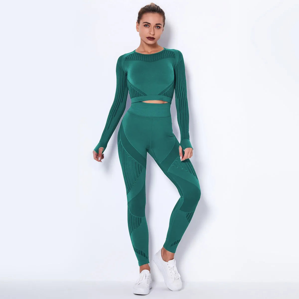 Women's long-sleeved seamless knitted yoga wearsuit in a black stripe pattern