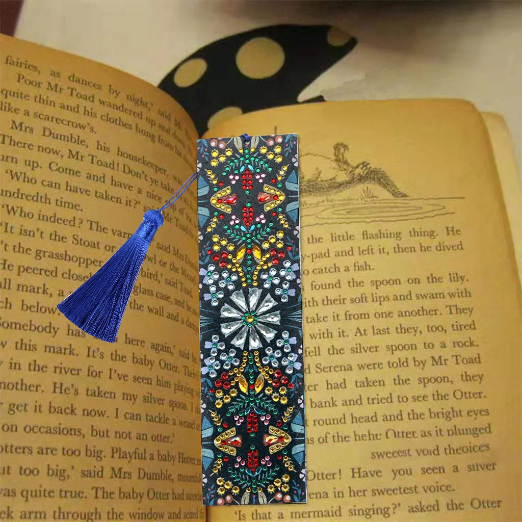 Mandala flower diamond painting bookmark craft kit with special-shaped diamonds on leather base