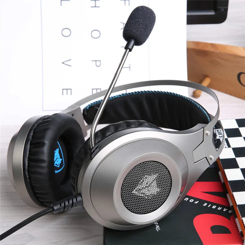 Black wired USB computer headset with microphone for desktop and notebook PC use