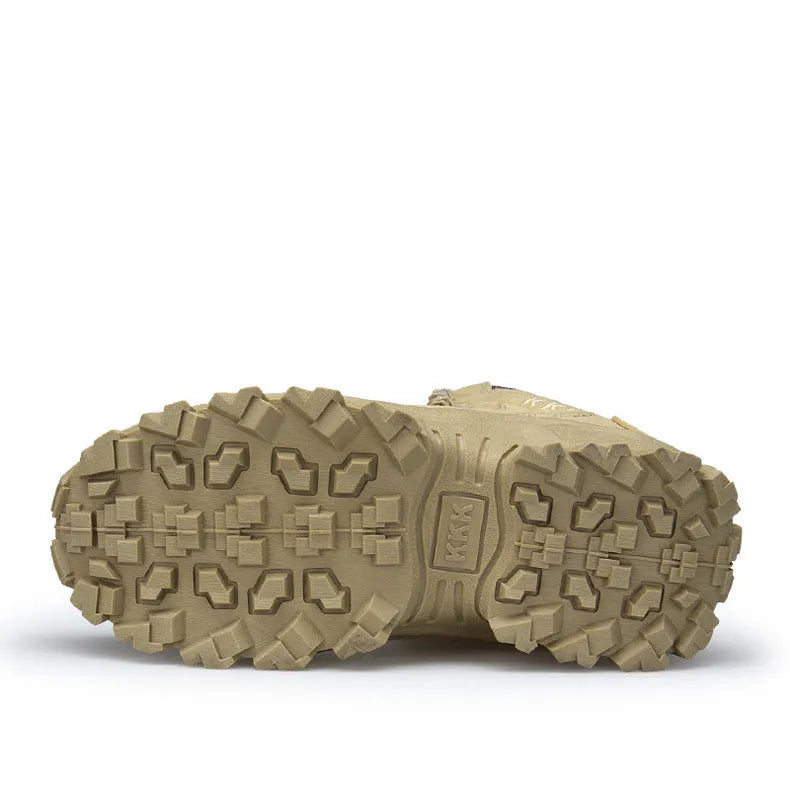 Men's US Army Delta tactical boots in black and sand colours with rubber soles