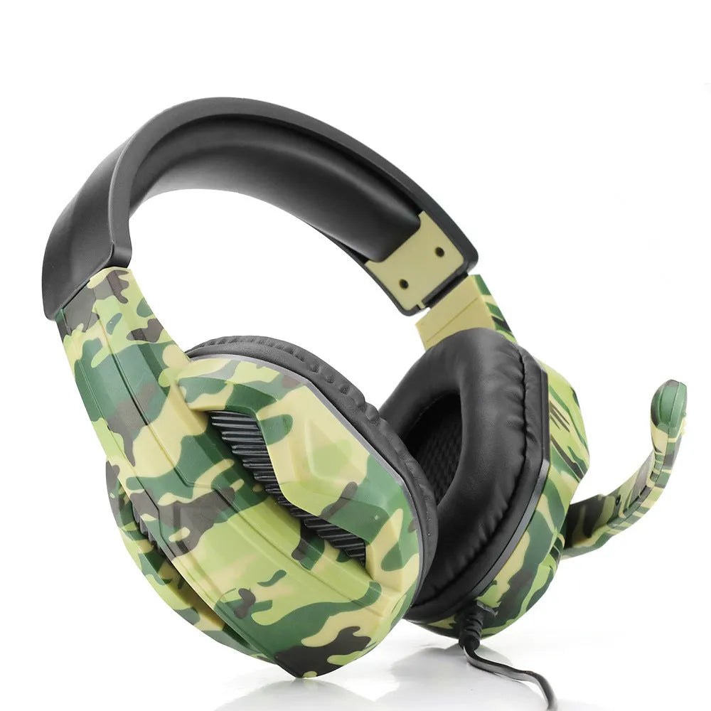 Army green camouflage wired gaming headset with 40mm driver and built-in microphone