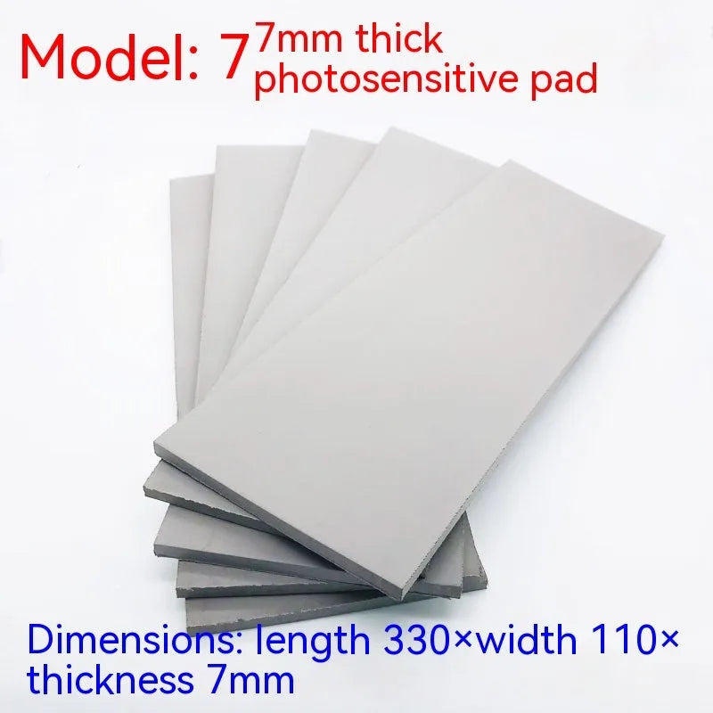 Black and grey plastic photosensitive seal mat for pottery calligraphy painting