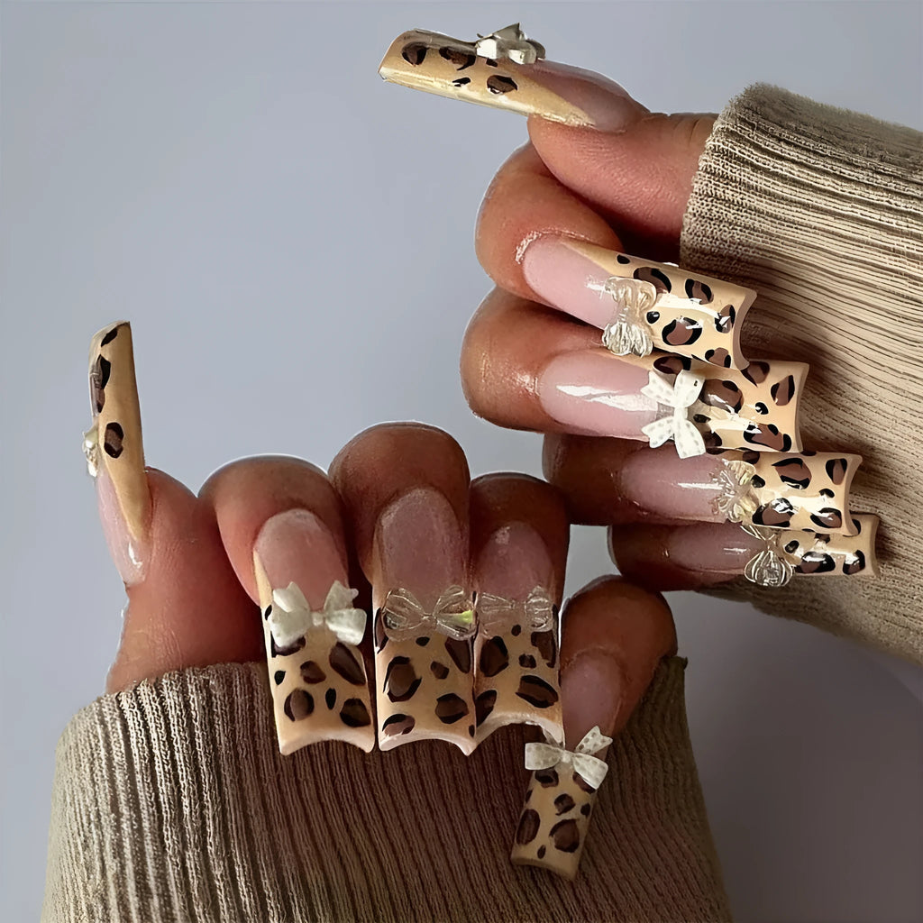 Leopard print butterfly pattern nail art decorative pieces for manicures