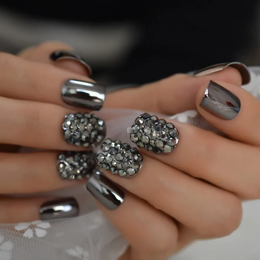 Metal false nails for women square short medium length colour L5015 with metallic finish