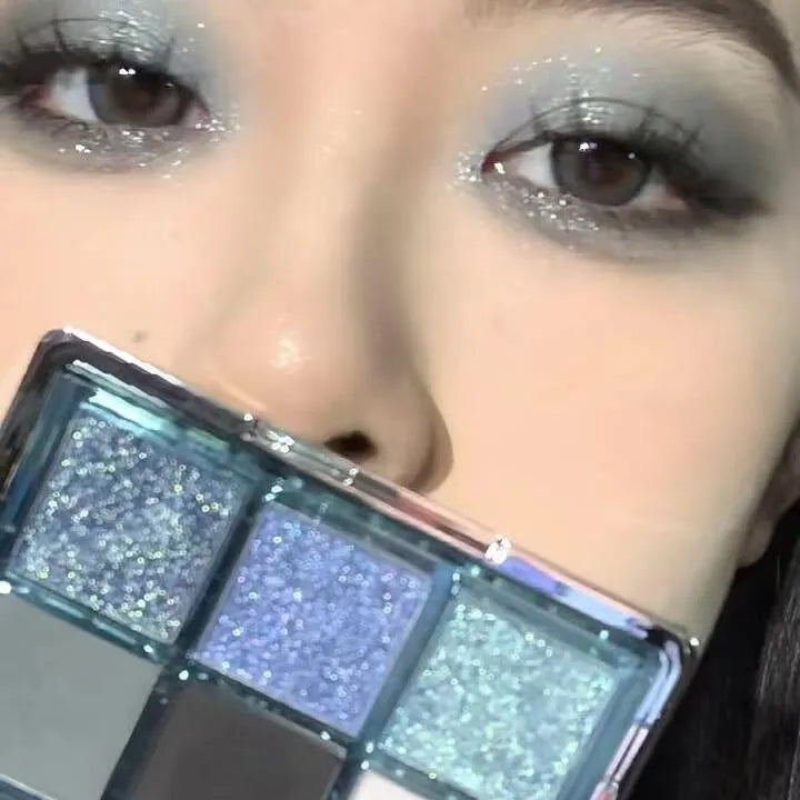 MUGELEEN nine-colour eye shadow palette shade 08 showing low saturation blue tones