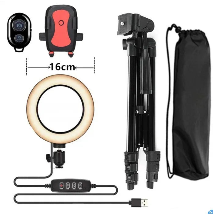 Adjustable live streaming phone stand extended to various heights between 35 and 110 centimetres.