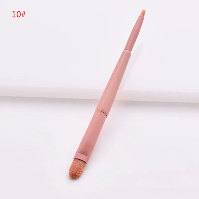 10-piece wooden handle makeup brush set with nylon bristles for professional cosmetic application