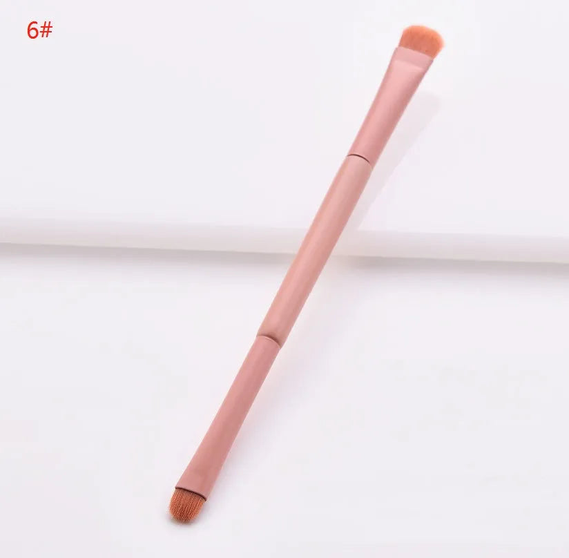 10-piece wooden handle makeup brush set with nylon bristles for professional cosmetic application