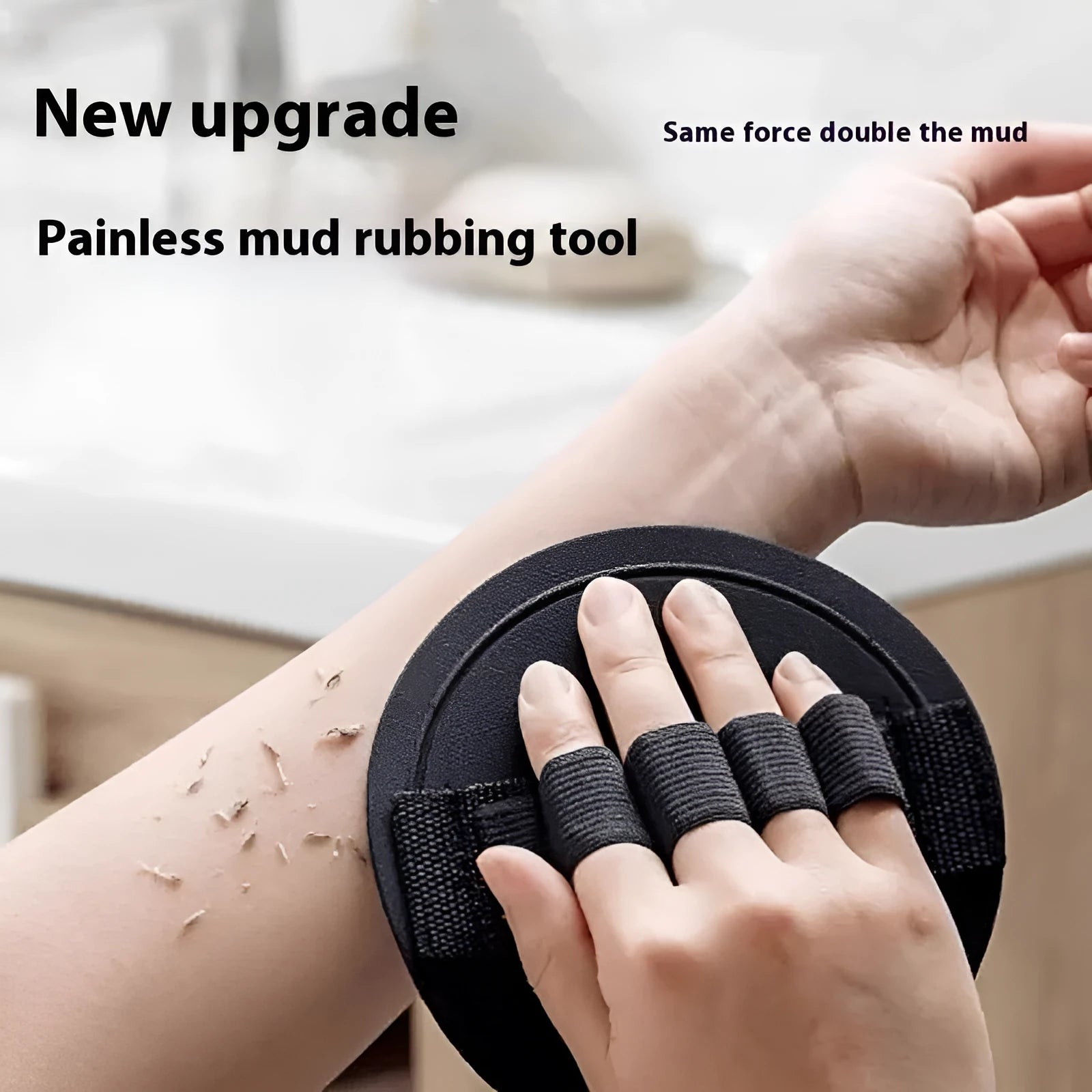 Round cake design bath gadget with finger style grip in rubber material