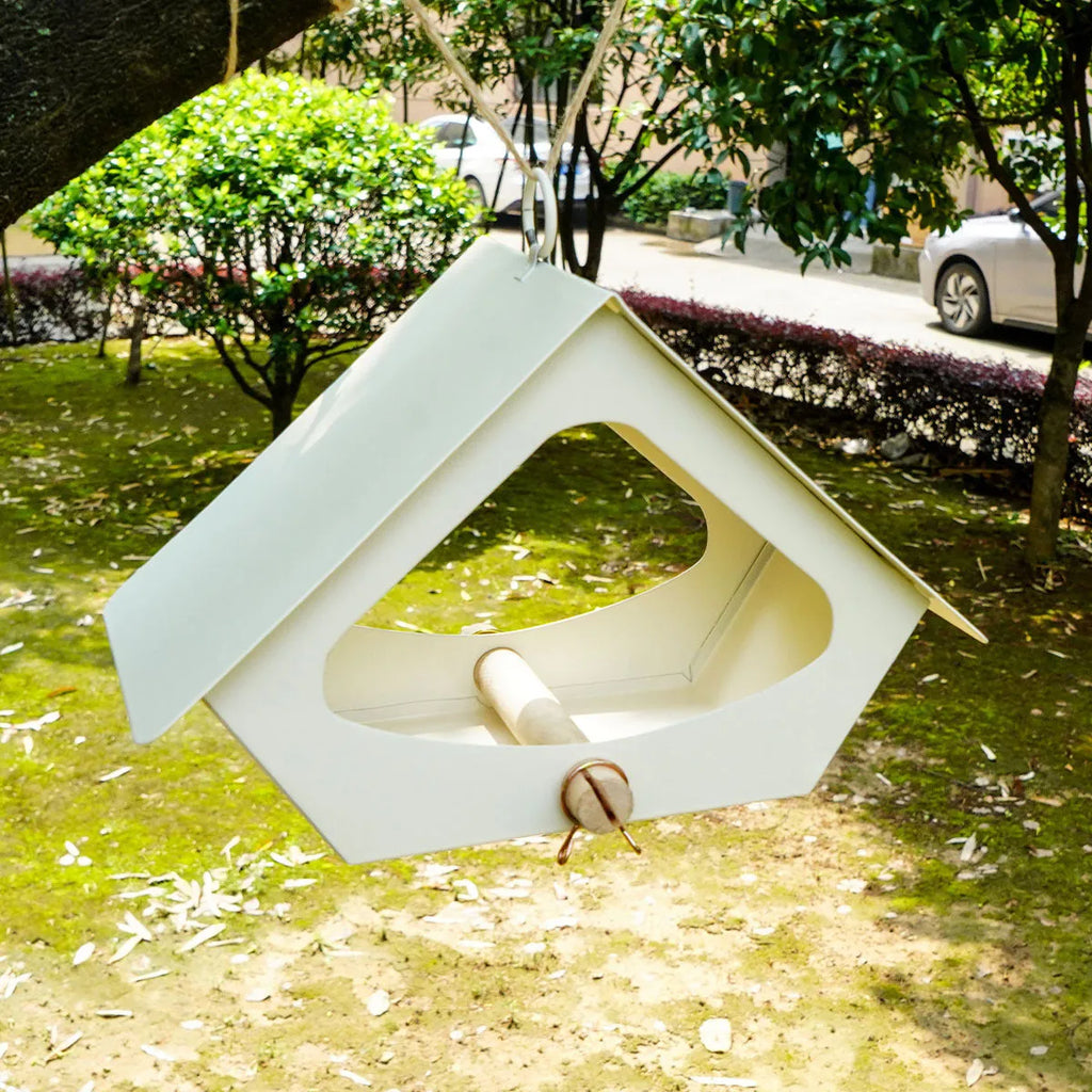 European-style simple iron bird nest with anti-rain function for outdoor courtyard bird feeding