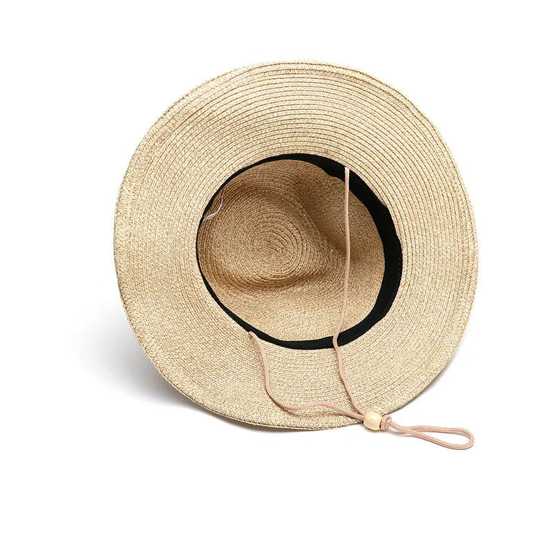 Men's foldable wide-brim straw sun hat in beige colour for summer outdoor use