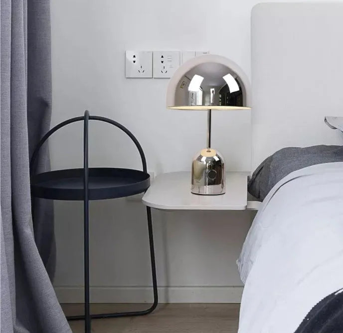 Mushroom-shaped table lamp with metal base in rose gold finish
