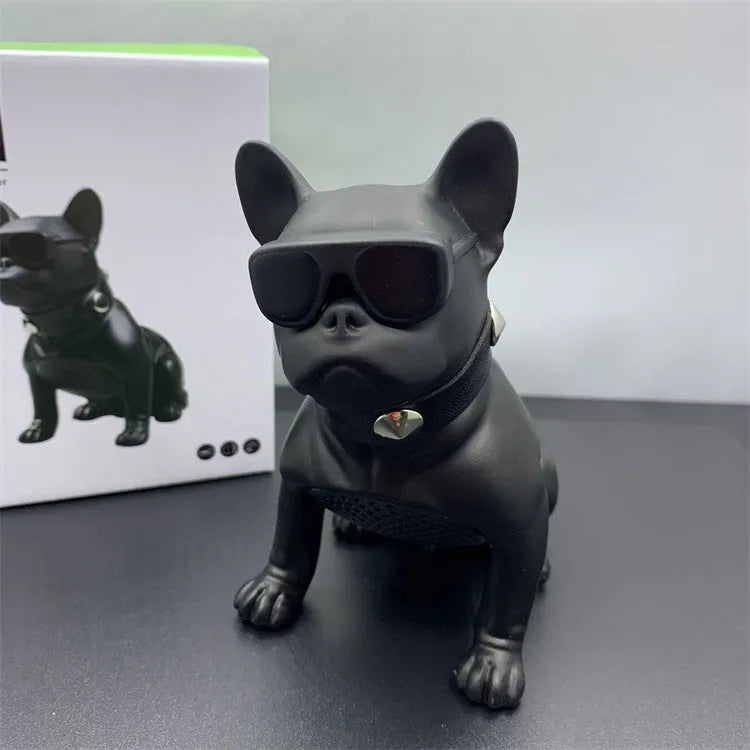 Mini full body bulldog Bluetooth speaker in black, red or white colour with wireless audio playback