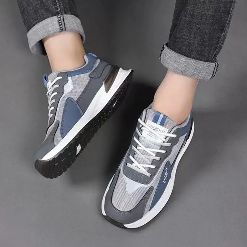 Men's colour block mesh sports shoes with lace-up design and injection moulded sole
