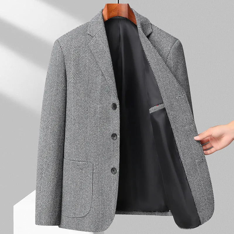 Men's loose fit polyester woolen coat in solid colours for spring and autumn casual wear