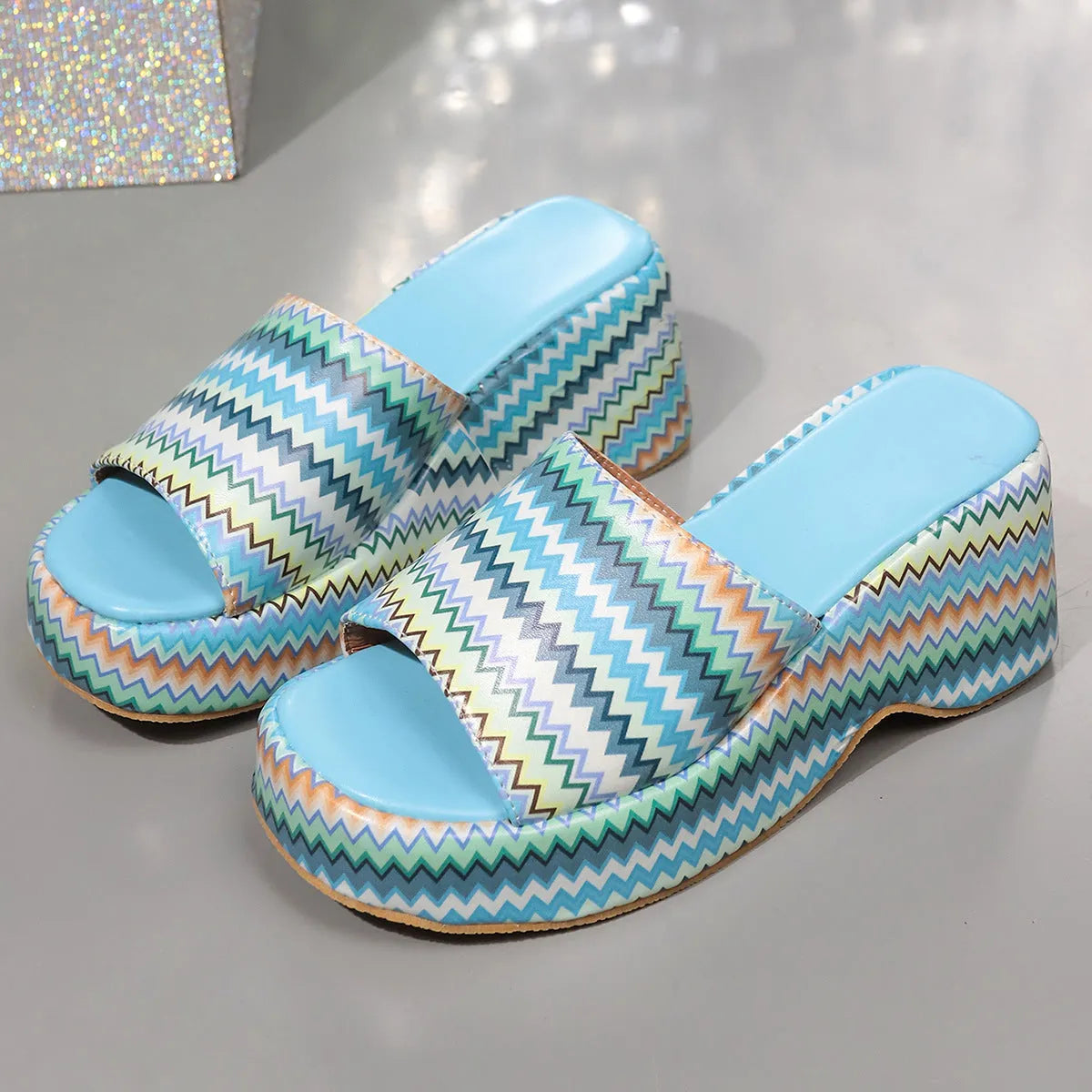 Women's colourful wave print wedge sandals with fish mouth toe and thick rubber sole